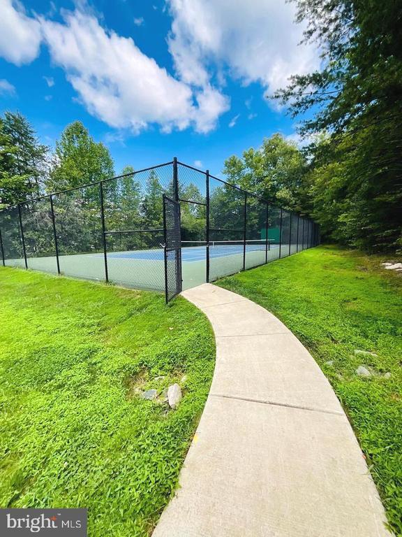 Building Photo - 404 Potomac Hills Dr