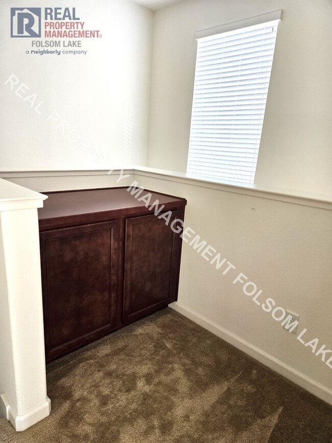 Building Photo - 146 Barnhill Dr