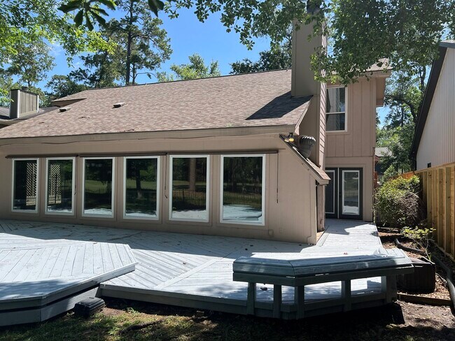Building Photo - 9 Huntsmans Horn Cir