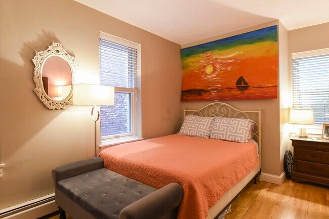 Building Photo - 47 Tileston St