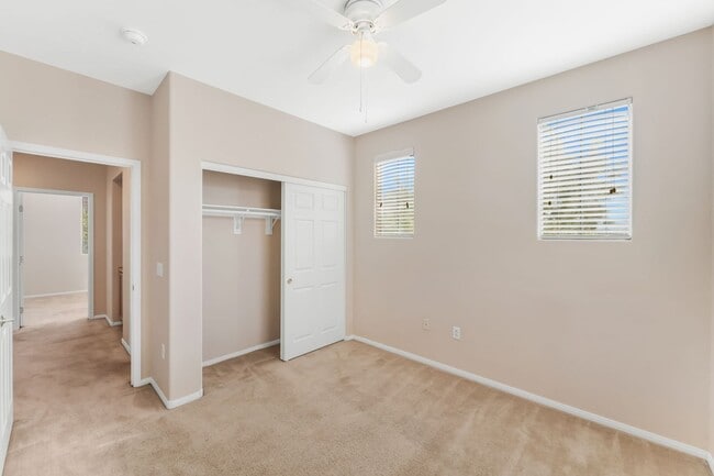 Building Photo - 3955 Palm Beach St