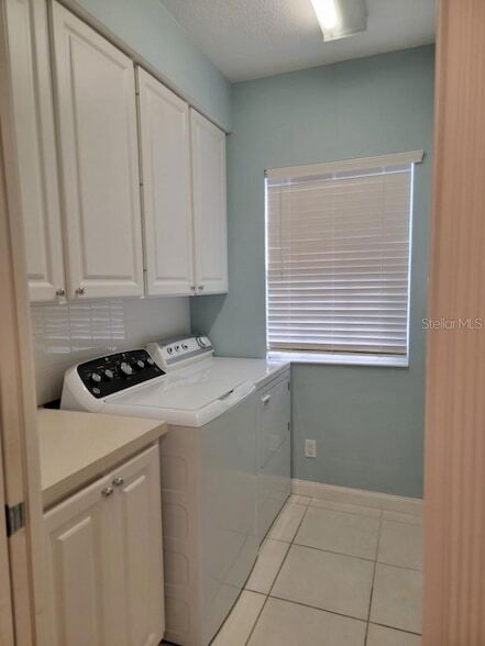 Building Photo - 7884 Farina Ct