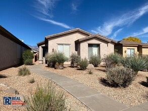 Building Photo - Coral Canyon Home