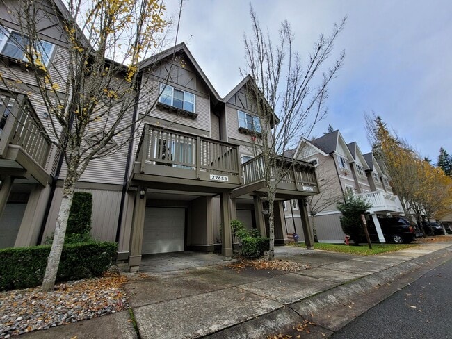 Building Photo - 22653 NE Alder Crest Ln