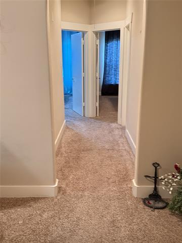 Building Photo - 303 S Kealy Ave