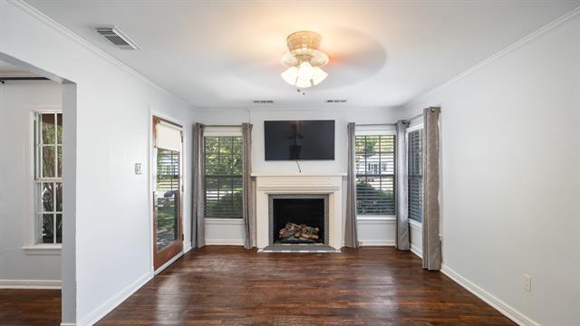 Building Photo - 8906 Santa Clara Dr