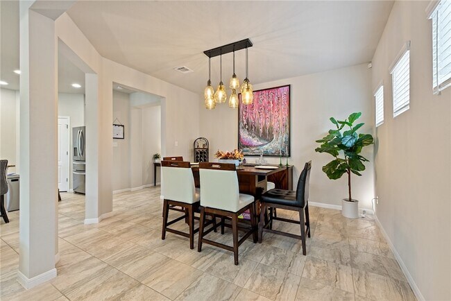 Building Photo - 6308 Southern Cross Dr