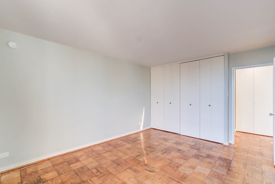 Building Photo - 490 M St SW