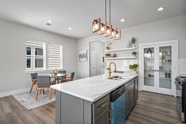 Building Photo - 7224 Avenue B