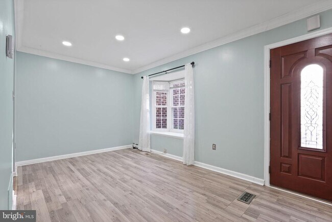 Building Photo - 6446 Shannon Station Ct