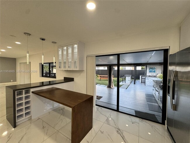 Building Photo - 10394 Fairway Heights Blvd