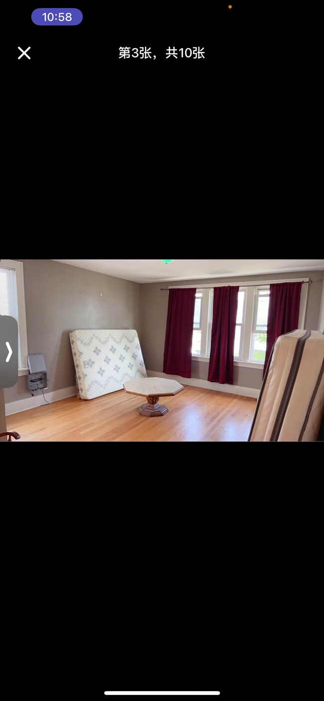 Building Photo - 1773 Van Vranken Ave