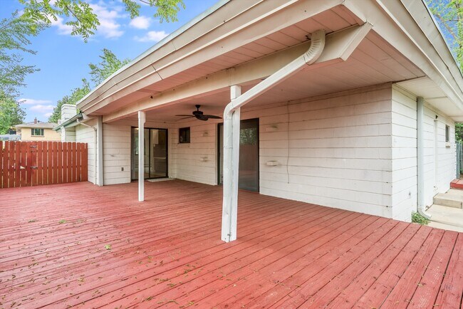 Building Photo - 850 W Chenango Ave