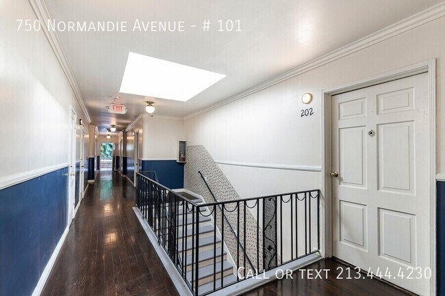 Building Photo - 750 Normandie Ave