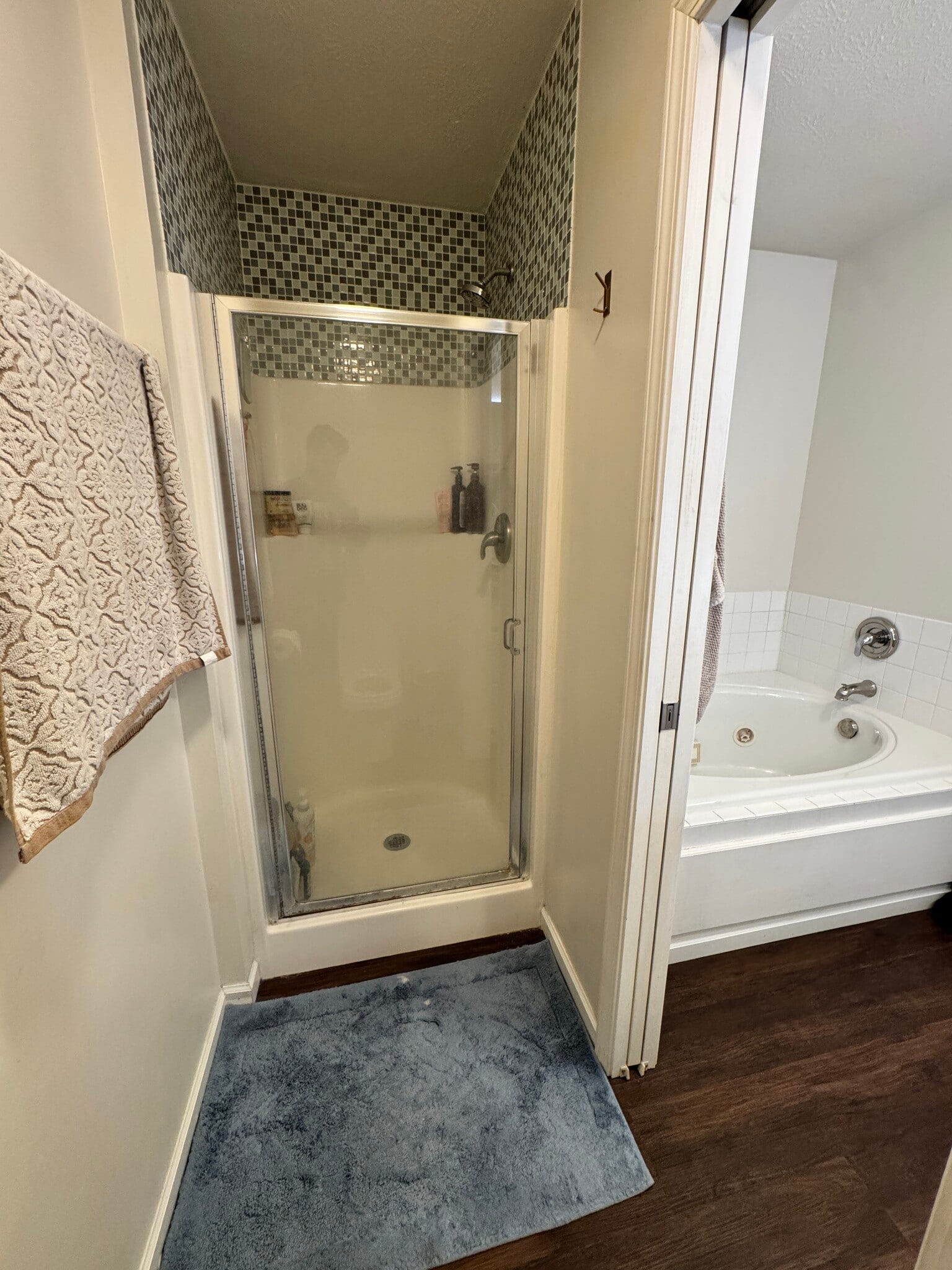 Building Photo - 18025 Lisbon Dr