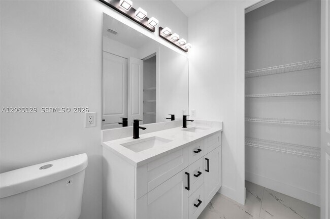 Building Photo - 4746 27th St SW