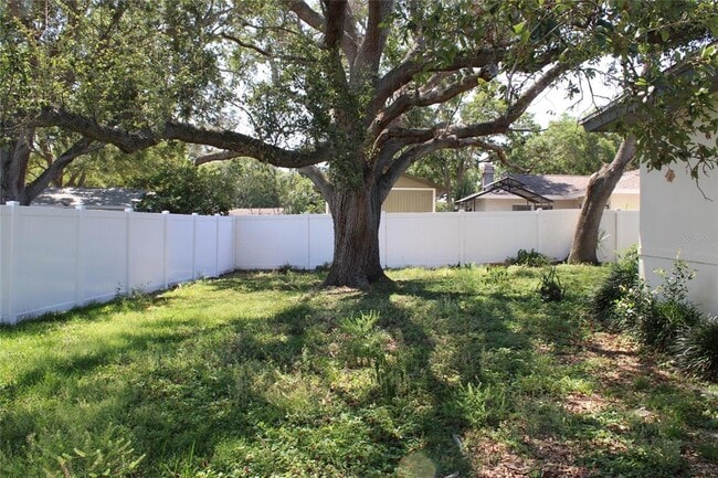 Building Photo - 1523 S Fredrica Ave