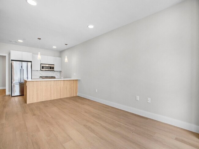 Building Photo - 249 Corey Rd