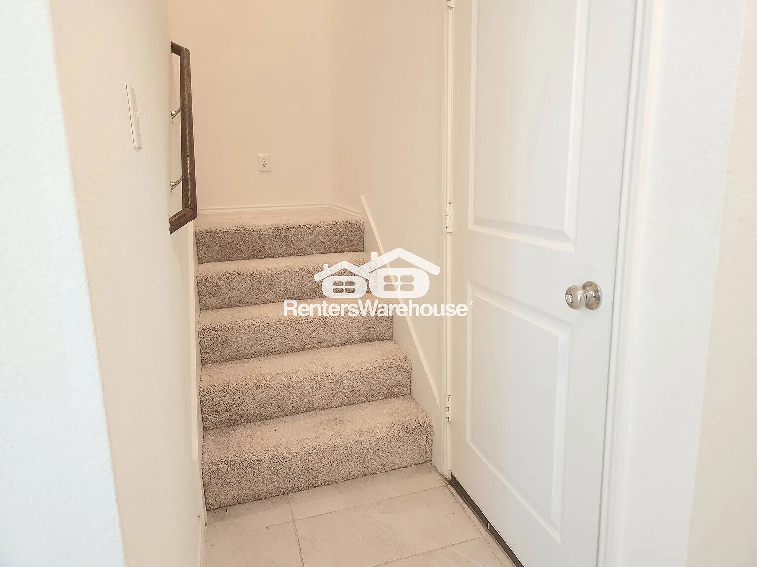 Building Photo - 131 Plumcove Dr