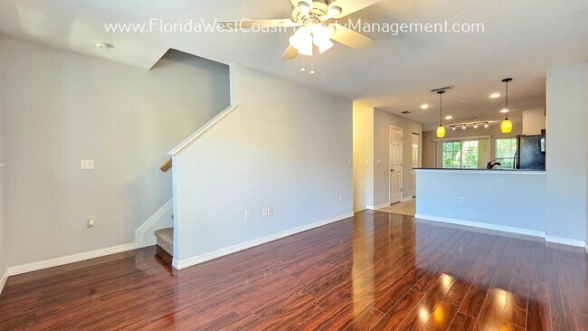 Building Photo - OUTSTANDING 2 Bedroom / 2.5 Bath / 2 Car Tandem Garage ! WILLOWBROOK- LAKEWOOD RANCH!