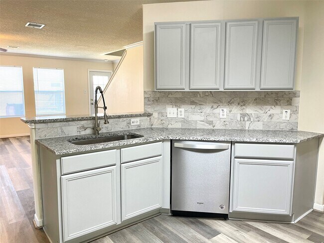 Building Photo - 3234 Clipper Winds Way