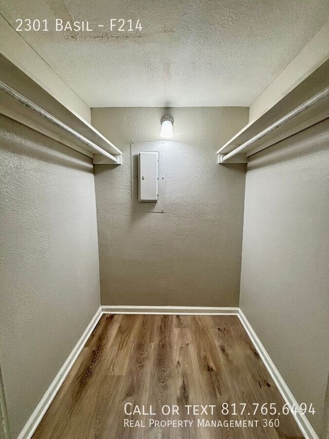 Building Photo - 2301 Basil-F214