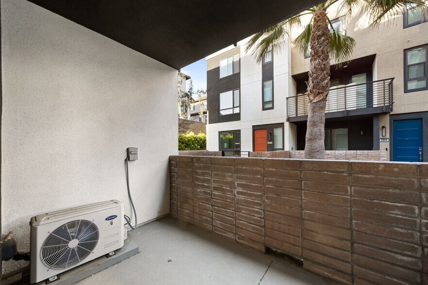 Building Photo - 2874 N Glassell St