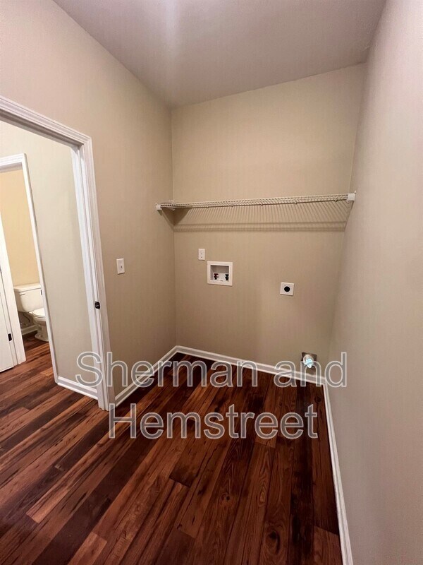 Building Photo - 5013 Sunderlund Ct