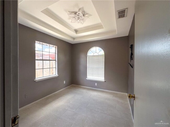 Building Photo - 6804 Chris Dr