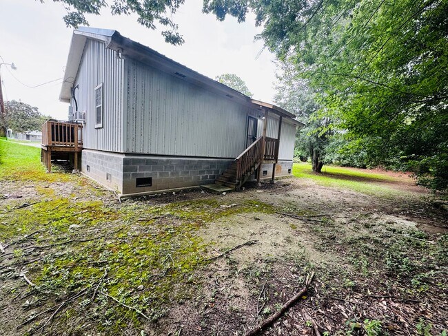 Building Photo - 1219 N 44th St