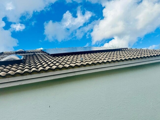 Building Photo - 7759 Great Glen Cir