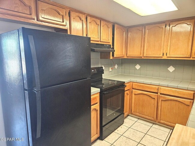 Building Photo - 6423 Kiowa Ct