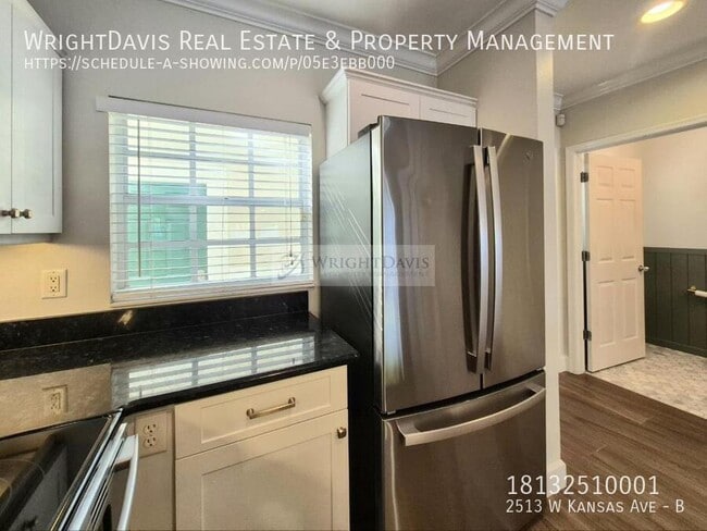 Building Photo - 2513 W Kansas Ave