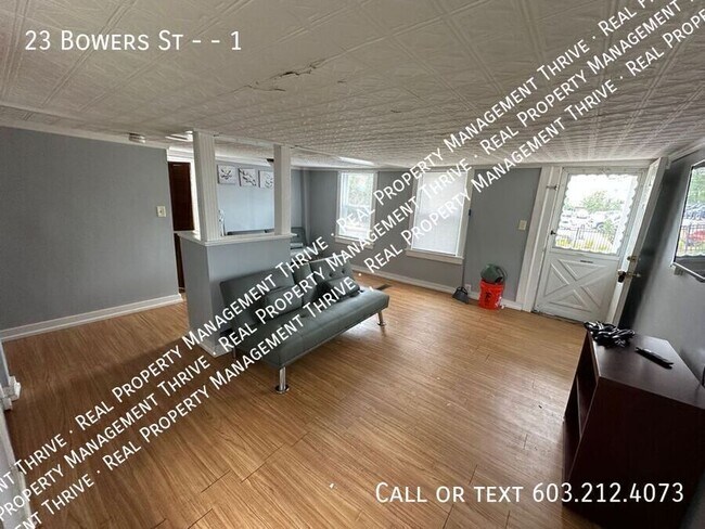 Building Photo - 23 Bowers St