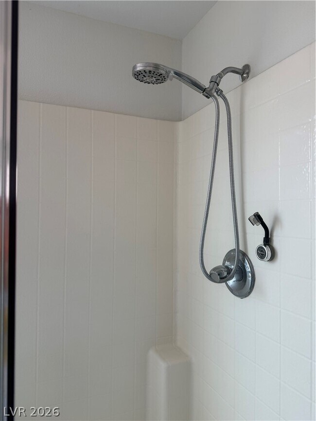 Building Photo - 9310 Winebrook Ave