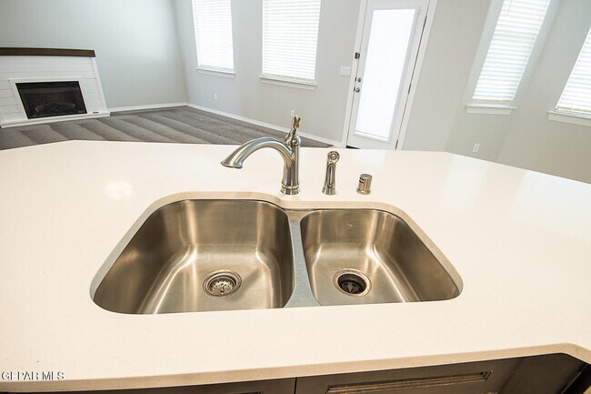 Building Photo - 2621 Mike Price Dr