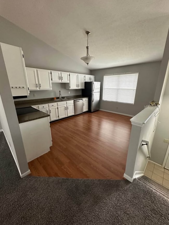 Building Photo - 1124 Kims St