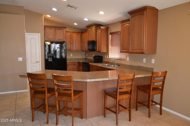 Building Photo - 3406 S Luiseno Blvd