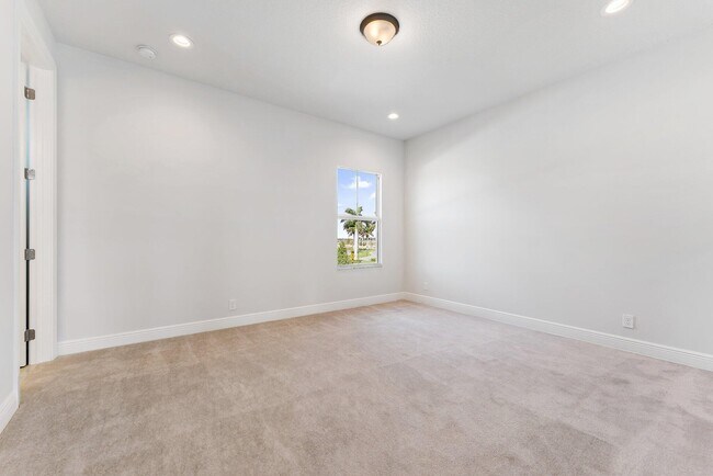 Building Photo - 12680 Nautilus Cir