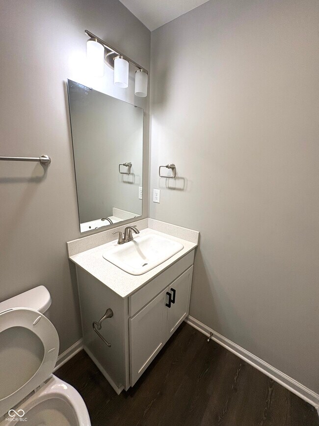 Building Photo - 6388 Yuma Ct