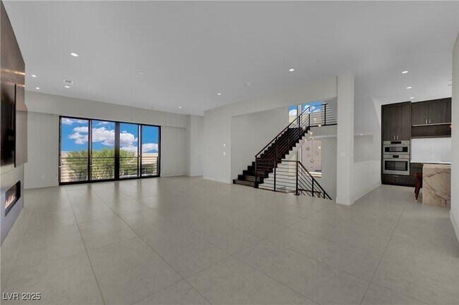 Building Photo - 378 Tranquil Peak Ct