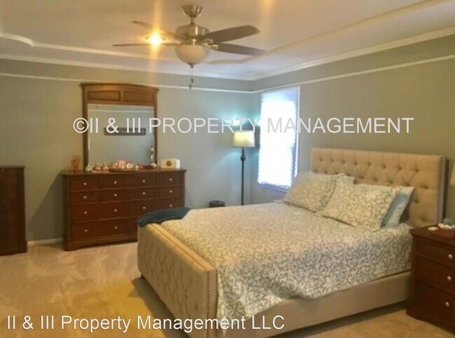 Building Photo - 4 br, 2.5 bath House - 11509 Newton St