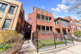 Building Photo - 910 W Gunnison St