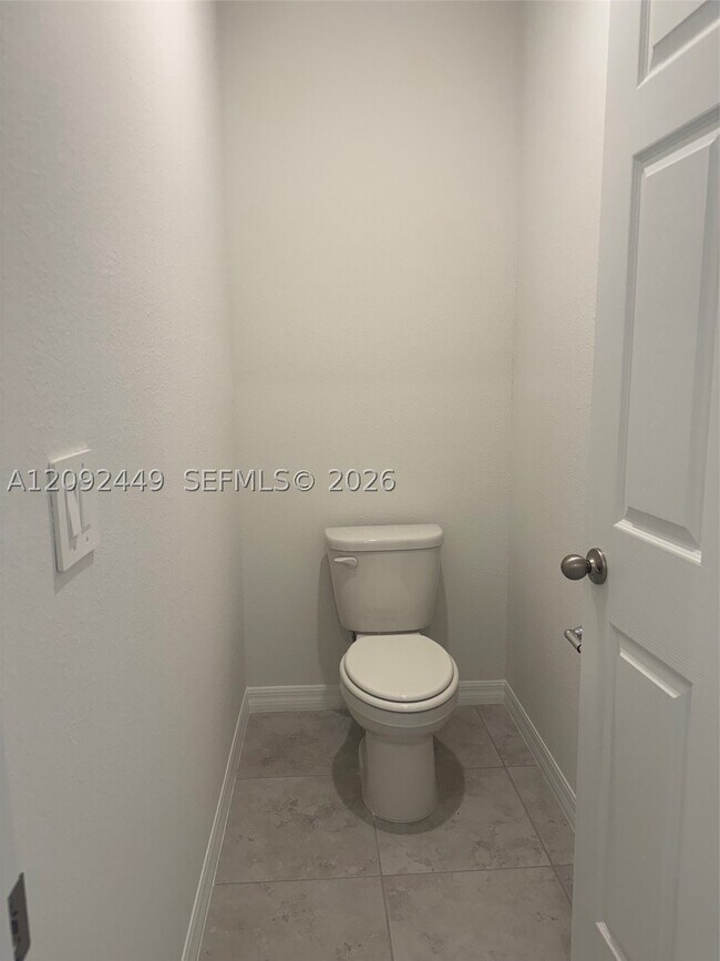 Building Photo - 3889 Giorgio Dr