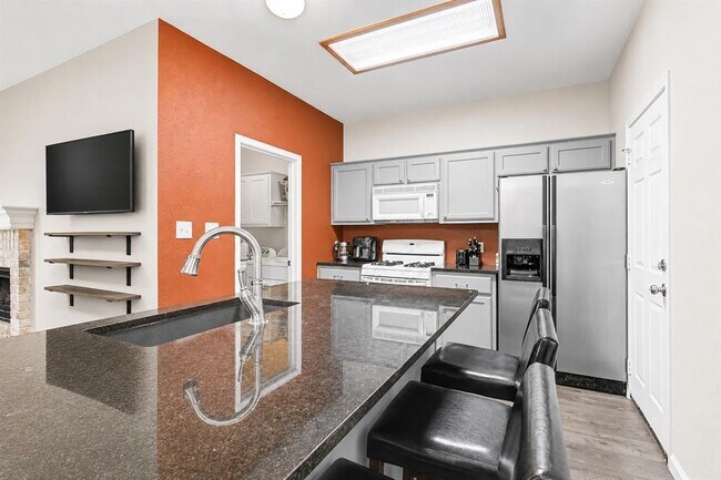 Building Photo - 207 Kates Way