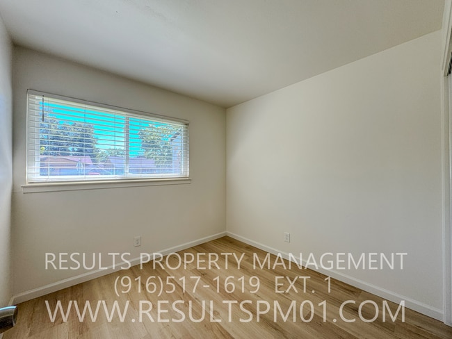 Building Photo - Completely remodeled 4 Bedroom home