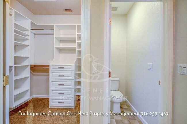 Building Photo - Lincoln Crossing Condo 2 bdrm and 2 bthm