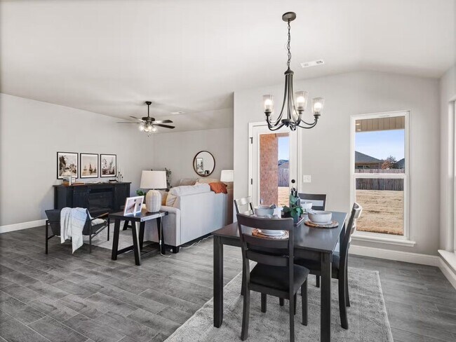 Building Photo - New Beginnings Start At AMRR: 4 bedroom / 2 bath in Apple Crossing!
