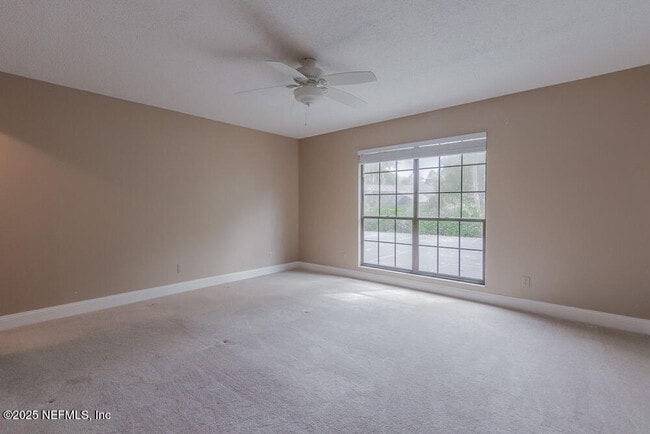 Building Photo - 4944 Mariners Point Dr
