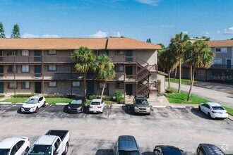 Building Photo - 6312 Newtown Cir